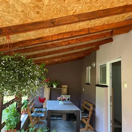 Kuca Jure Holiday home Divcibare